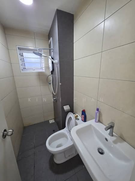 Condominium for Rent at The Holmes 1 - KINKI CHAN - Bathroom - PropertyGuru.com.my