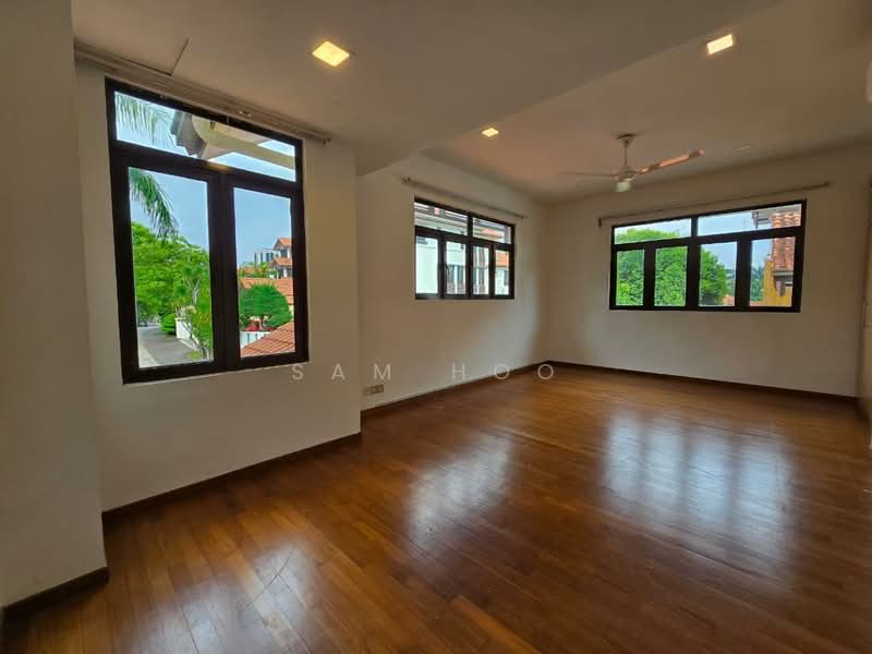Bungalow House untuk Dijual di Bukit Tunku (Kenny Hills) (Kuala Lumpur) - Sam Hoo - Living Room - PropertyGuru.com.my