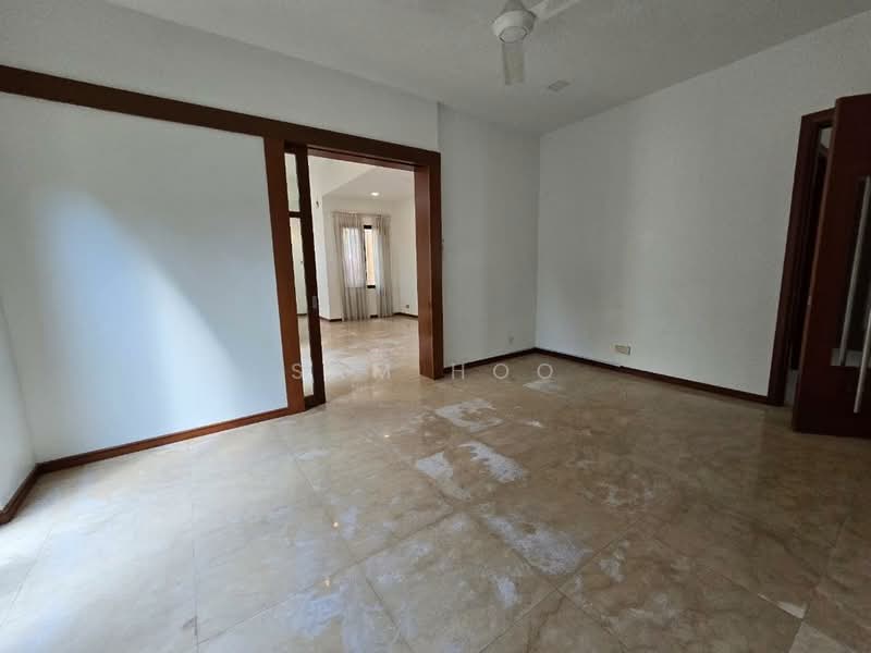 Bungalow House untuk Dijual di Bukit Tunku (Kenny Hills) (Kuala Lumpur) - Sam Hoo - Living Room - PropertyGuru.com.my