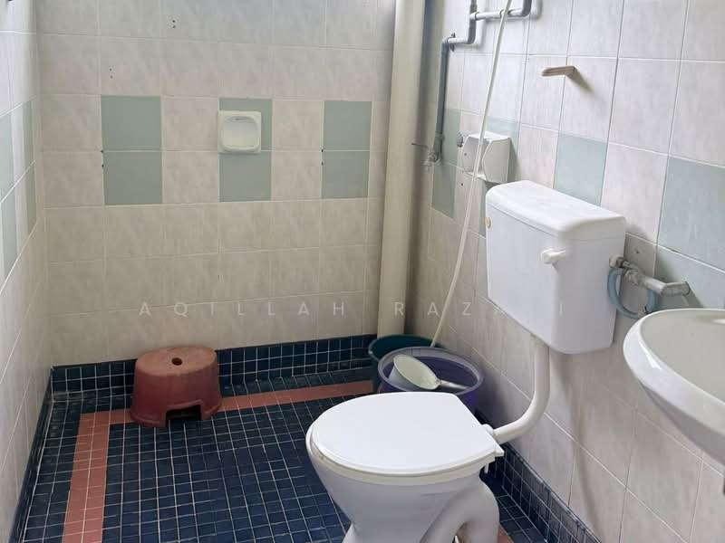 2-storey Terraced House for Sale in Bandar Baru Bangi (Selangor) - Aqillah Razali - Bathroom - PropertyGuru.com.my