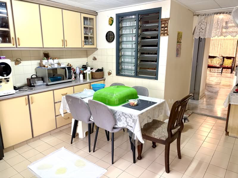 Rumah Teres 1-Tingkat untuk Dijual di Taman Pandan Jaya (Ampang) - Azli Ibrahim - PropertyGuru.com.my