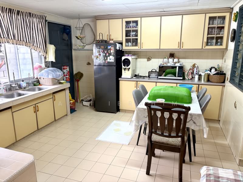Rumah Teres 1-Tingkat untuk Dijual di Taman Pandan Jaya (Ampang) - Azli Ibrahim - PropertyGuru.com.my