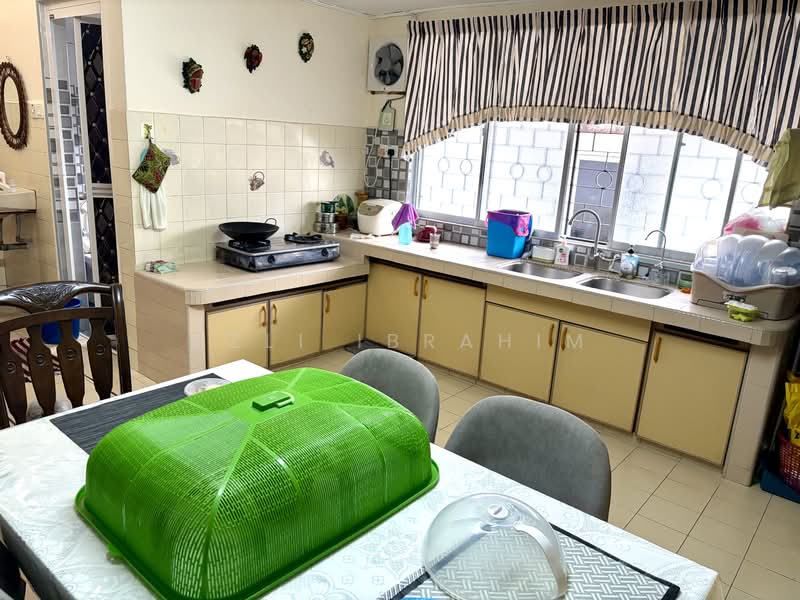 Rumah Teres 1-Tingkat untuk Dijual di Taman Pandan Jaya (Ampang) - Azli Ibrahim - PropertyGuru.com.my