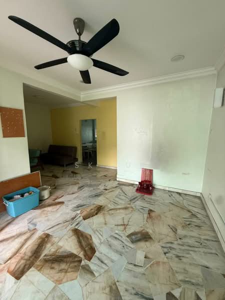 Rumah Teres 2-Tingkat untuk Dijual di Taman Bukit Rawang Jaya (Rawang) - SK Luk - Living Room - PropertyGuru.com.my