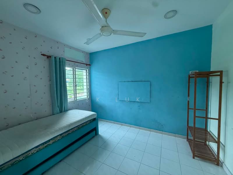 Rumah Teres 2-Tingkat untuk Dijual di Taman Bukit Rawang Jaya (Rawang) - SK Luk - Bedroom - PropertyGuru.com.my