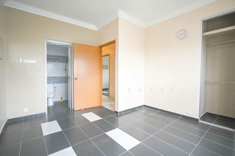 Condominium for Sale at Sri Angsana Hilir - Aqillah Razali - Bedroom - PropertyGuru.com.my