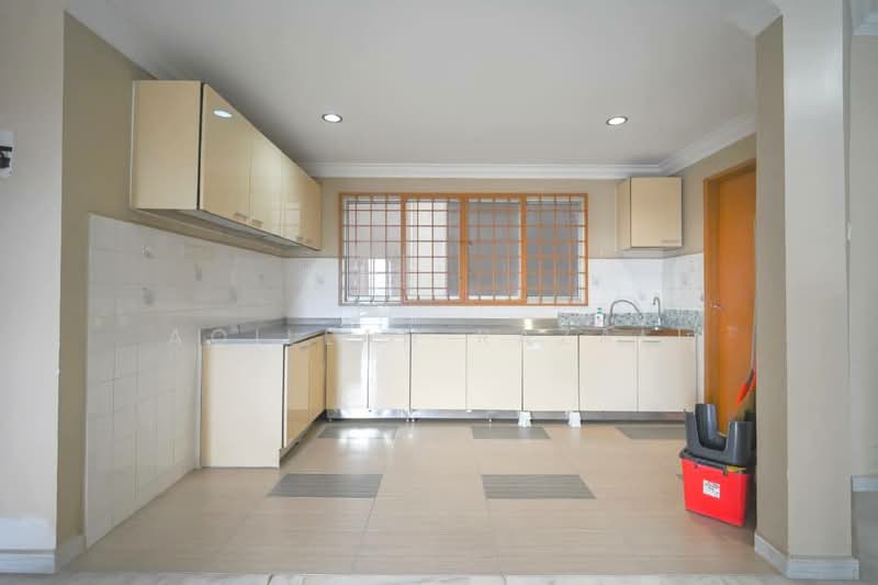 Condominium for Sale at Sri Angsana Hilir - Aqillah Razali - Kitchen - PropertyGuru.com.my