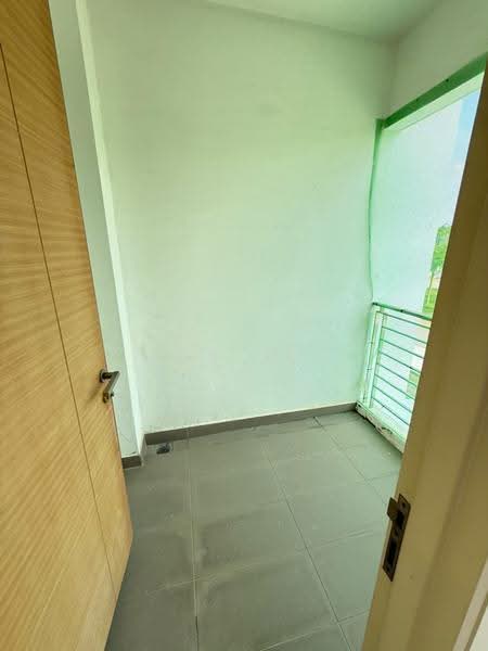 Semi-Detached House for Sale in Denai Alam (Shah Alam) - Ka Ee - Balcony - PropertyGuru.com.my