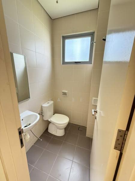 Semi-Detached House for Sale in Denai Alam (Shah Alam) - Ka Ee - Bathroom - PropertyGuru.com.my