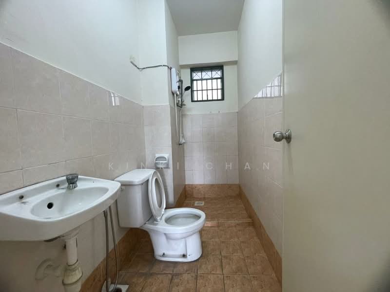 Apartment for Rent at Arena Green - KINKI CHAN - Bathroom - PropertyGuru.com.my
