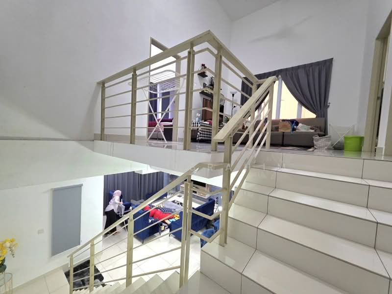 Rumah Teres 2-Tingkat untuk Dijual di Semenyih (Selangor) - Azli Ibrahim - Living Room - PropertyGuru.com.my