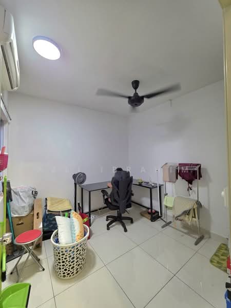 Rumah Teres 2-Tingkat untuk Dijual di Semenyih (Selangor) - Azli Ibrahim - Study - PropertyGuru.com.my