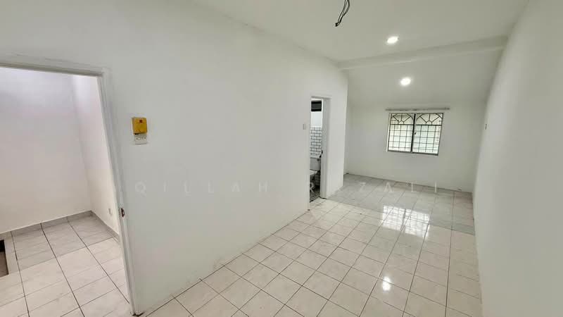 Rumah Teres 2-Tingkat untuk Dijual di Kota Perdana (Seri Kembangan) - Aqillah Razali - PropertyGuru.com.my