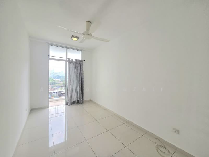 Condominium for Sale at Midfields 2 - Aqillah Razali - Balcony - PropertyGuru.com.my
