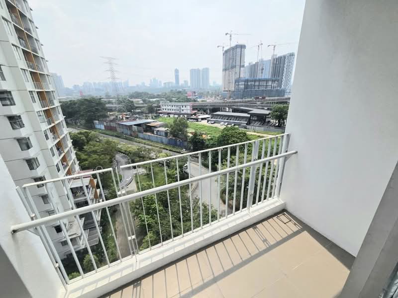 Condominium for Sale at Midfields 2 - Aqillah Razali - Balcony - PropertyGuru.com.my