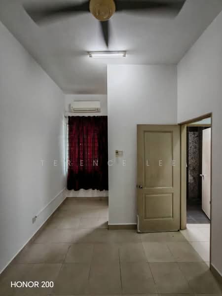 2-storey Terraced House for Rent in Bandar Bukit Raja (Klang) - Terence Lee - Interior - PropertyGuru.com.my