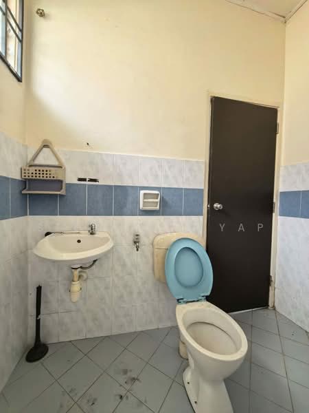 Rumah Teres 2-Tingkat untuk Dijual di Johor Bahru (Johor) - Stephanie Yap - Bathroom - PropertyGuru.com.my