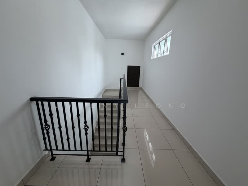Semi-Detached House for Rent in Setia Eco Glades (Cyberjaya) - Johnny Leong - Corridor - PropertyGuru.com.my