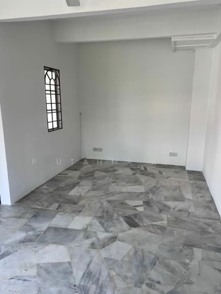 2-storey Terraced House for Sale in Usj 1 (Subang Jaya) - P Utahma Raj - Interior - PropertyGuru.com.my