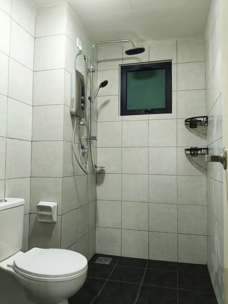 Kediaman Servis untuk Disewa di Edusphere - Aaden Lim - Bathroom - PropertyGuru.com.my