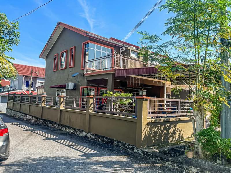 Rumah Teres 2-Tingkat untuk Dijual di Taman Pelangi Semenyih (Semenyih) - Azli Ibrahim - Exterior - PropertyGuru.com.my