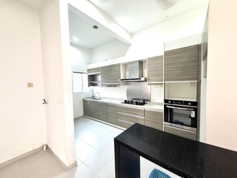 Semi-Detached House for Sale in Taman Indah Klia (Sepang) - Aqillah Razali - Kitchen - PropertyGuru.com.my