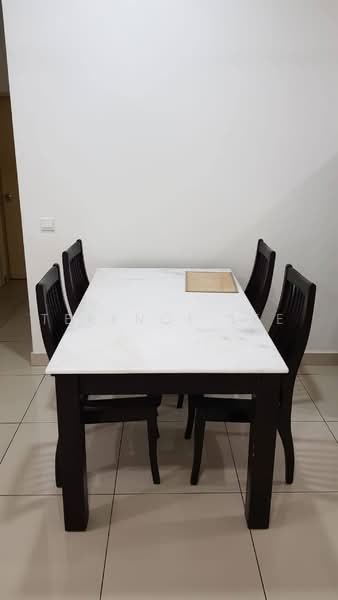Pangsapuri untuk Disewa di Seri Pinang - Terence Lee - Dining Room - PropertyGuru.com.my