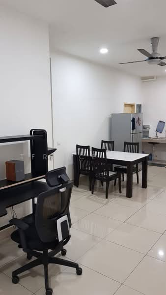 Pangsapuri untuk Disewa di Seri Pinang - Terence Lee - Dining Room - PropertyGuru.com.my
