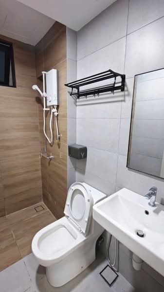 Apartment for Rent at Vivo Executive Apartment - Jie Ying - Bathroom - PropertyGuru.com.my