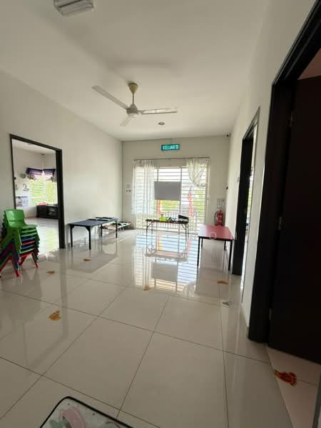 Semi-Detached House for Sale in Bandar Seri Coalfields (Sungai Buloh) - Lucas Loh - Corridor - PropertyGuru.com.my