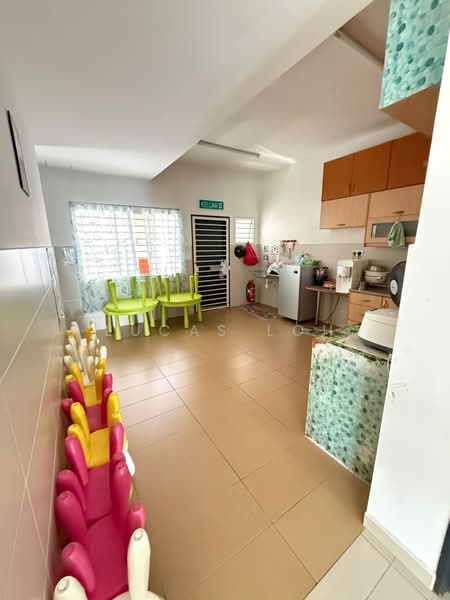 Semi-Detached House for Sale in Bandar Seri Coalfields (Sungai Buloh) - Lucas Loh - Kitchen - PropertyGuru.com.my