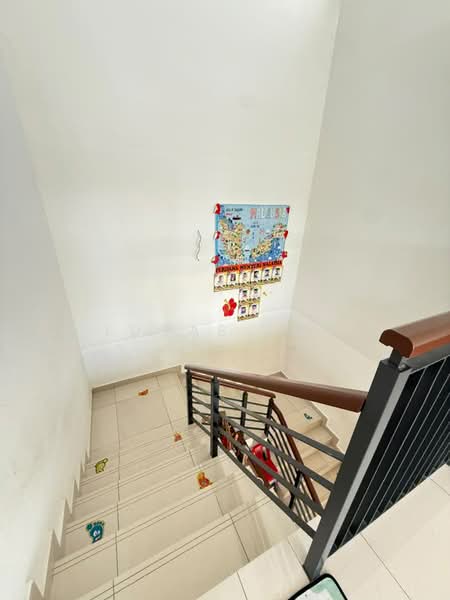 Semi-Detached House for Sale in Bandar Seri Coalfields (Sungai Buloh) - Lucas Loh - Corridor - PropertyGuru.com.my
