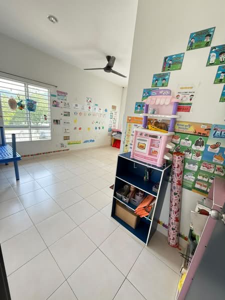 Semi-Detached House for Sale in Bandar Seri Coalfields (Sungai Buloh) - Lucas Loh - Study - PropertyGuru.com.my