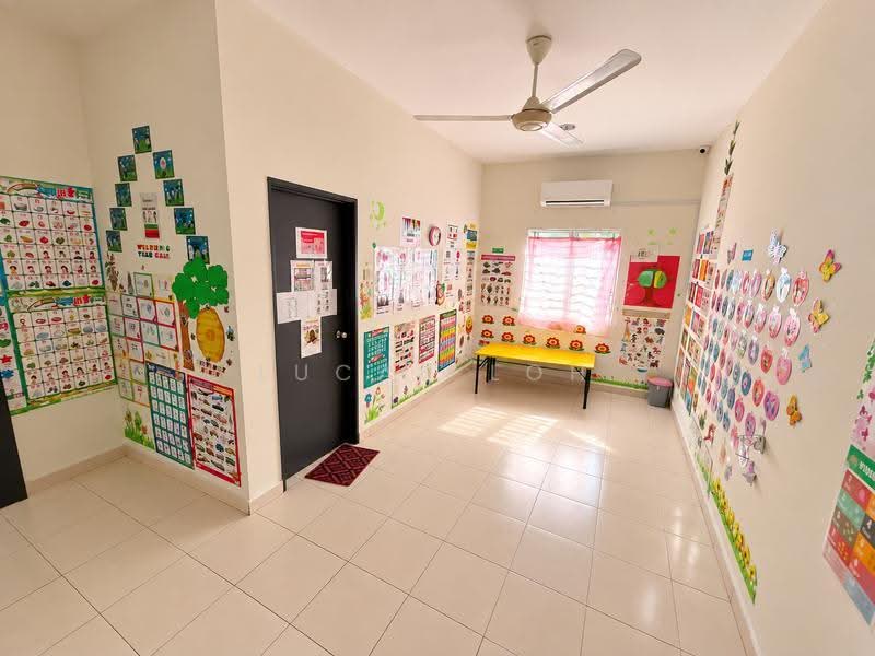 Rumah Berkembar untuk Dijual di Bandar Seri Coalfields (Sungai Buloh) - Lucas Loh - Study - PropertyGuru.com.my