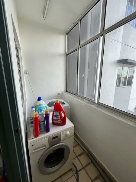 Apartment for Sale at Bistari Impian Apartment - Jensen Goh - Balcony - PropertyGuru.com.my