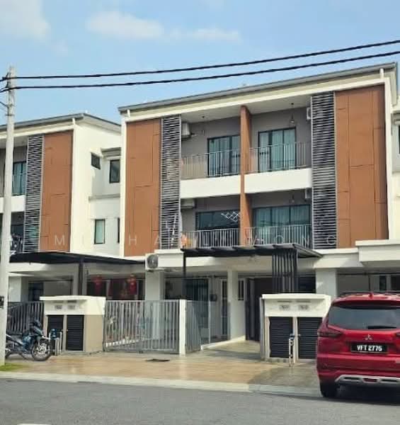 Townhouse for Sale in Puchong (Selangor) - Michael Wong - Exterior - PropertyGuru.com.my
