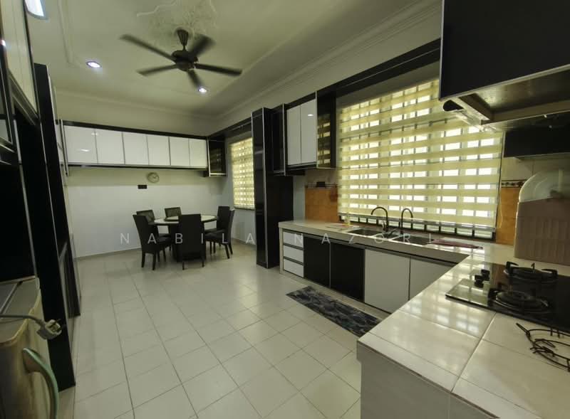 Bungalow House for Sale in Tanah Merah (Kelantan) - Nabila Nazori - Kitchen - PropertyGuru.com.my
