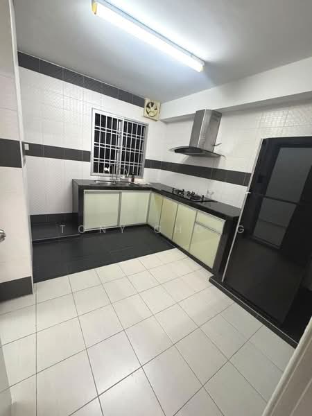 Rumah Teres 2-Tingkat untuk Dijual di Johor Bahru (Johor) - Tony Chong - Kitchen - PropertyGuru.com.my
