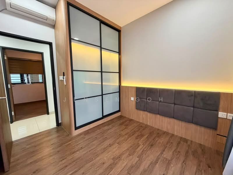 Service Residence for Sale at Veranda Residence - Jensen Goh - Bedroom - PropertyGuru.com.my