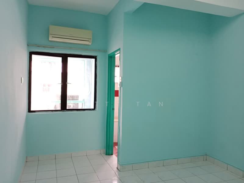 Pangsapuri untuk Dijual di Taman Lembah Maju 600 Apartment - Jetty Tan - Interior - PropertyGuru.com.my
