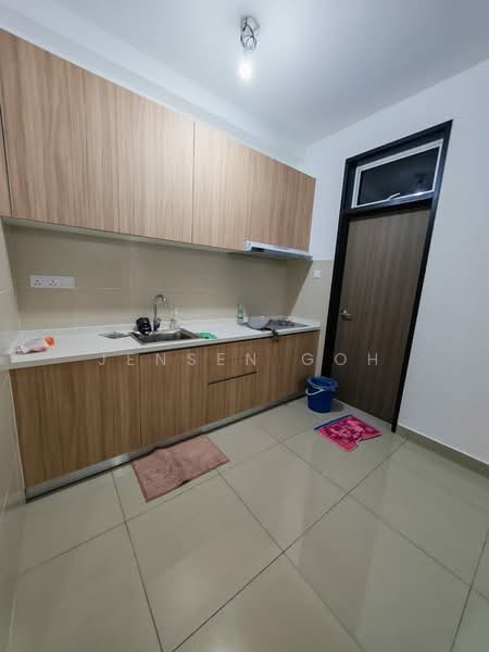 Service Residence for Sale at TRELLIS RESIDENCES - Jensen Goh - Kitchen - PropertyGuru.com.my