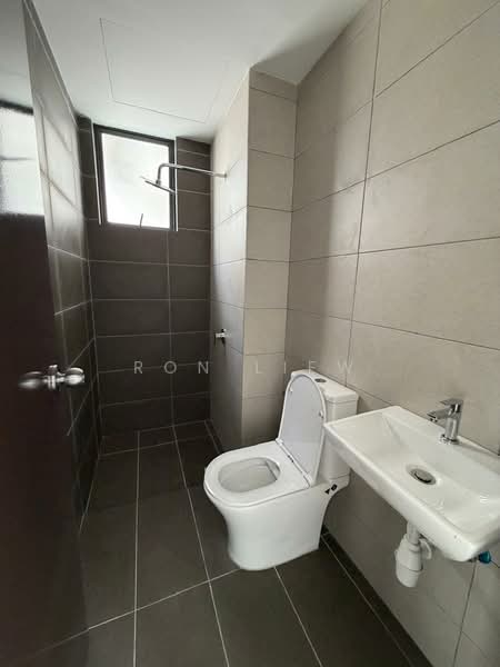 Condominium for Sale at The Jalil (Bayu Jalil) - Ron Liew - Bathroom - PropertyGuru.com.my