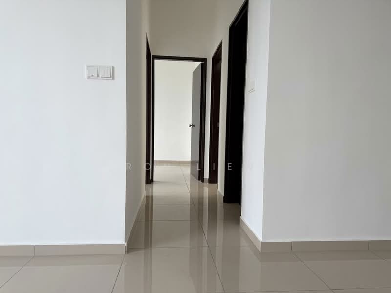 Condominium for Sale at The Jalil (Bayu Jalil) - Ron Liew - Corridor - PropertyGuru.com.my
