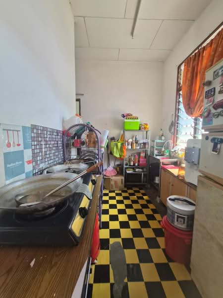 1-storey Terraced House for Sale in Taman Seri Gedong (Sungai Petani) - Aswad . - Kitchen - PropertyGuru.com.my