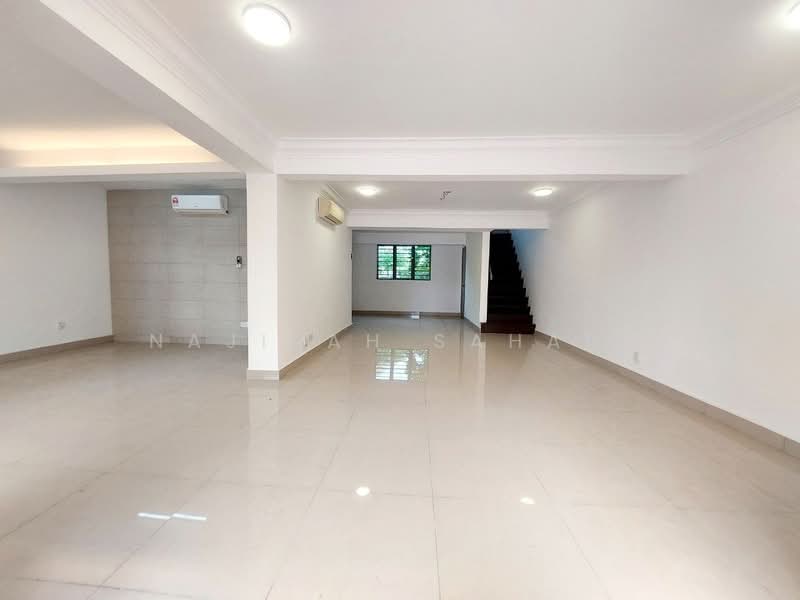 Rumah Teres 2-Tingkat untuk Dijual di Taman Bukit Serdang (Seri Kembangan) - Najibah Sahari - PropertyGuru.com.my
