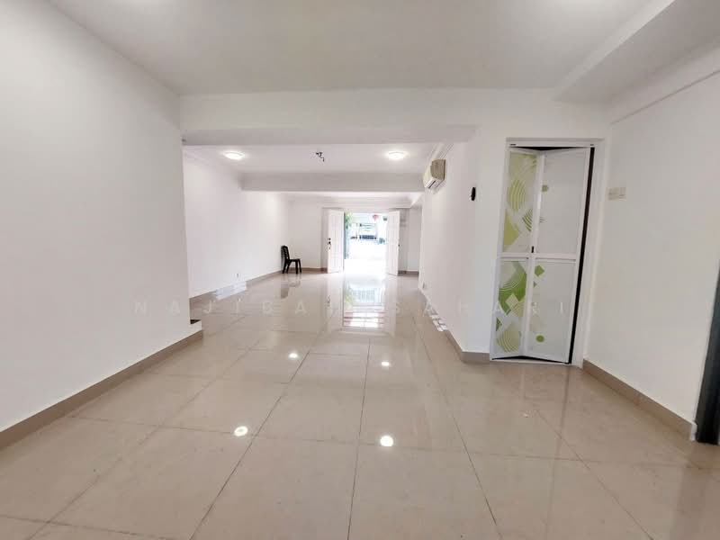 Rumah Teres 2-Tingkat untuk Dijual di Taman Bukit Serdang (Seri Kembangan) - Najibah Sahari - PropertyGuru.com.my