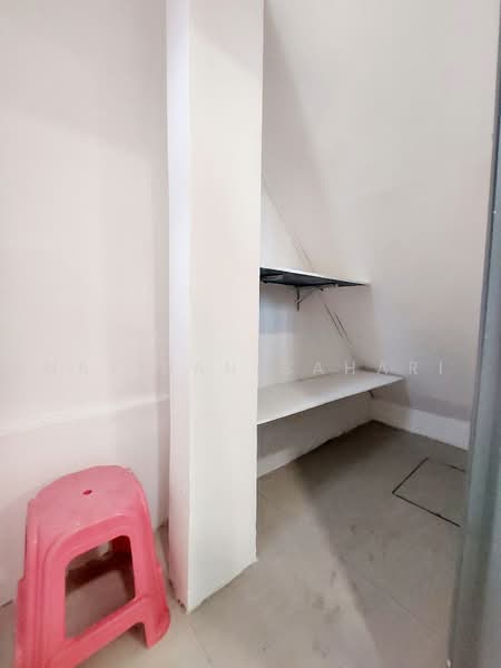 Rumah Teres 2-Tingkat untuk Dijual di Taman Bukit Serdang (Seri Kembangan) - Najibah Sahari - PropertyGuru.com.my