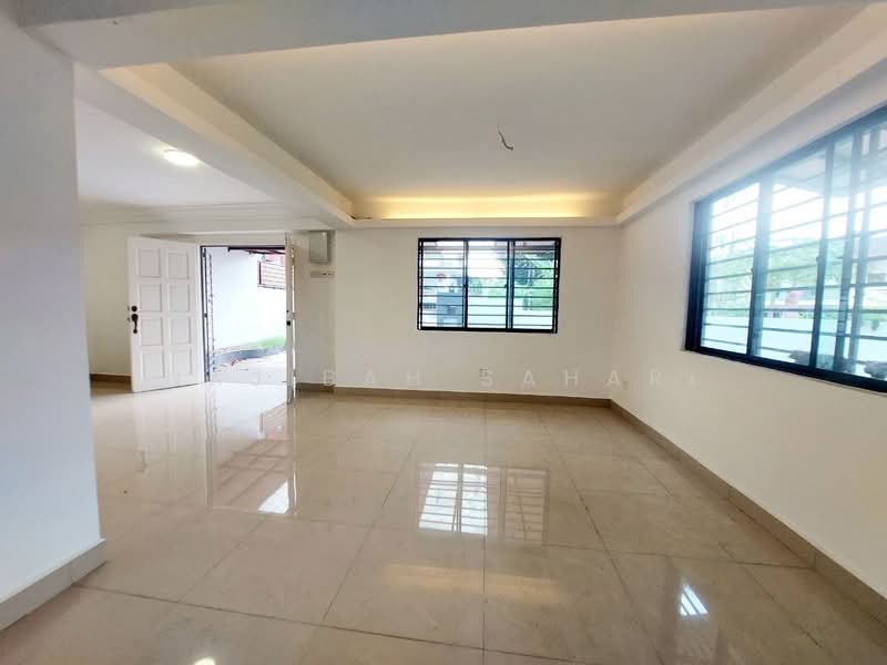 Rumah Teres 2-Tingkat untuk Dijual di Taman Bukit Serdang (Seri Kembangan) - Najibah Sahari - PropertyGuru.com.my