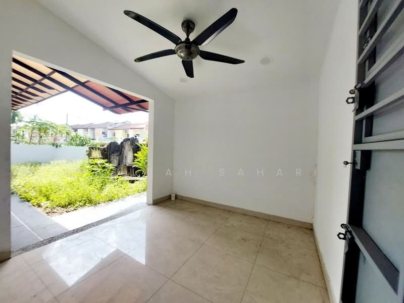 Rumah Teres 2-Tingkat untuk Dijual di Taman Bukit Serdang (Seri Kembangan) - Najibah Sahari - PropertyGuru.com.my