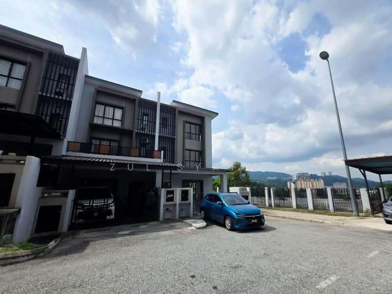 Terraced House for Sale in Gombak (Selangor) - Zul Syafiq - Exterior - PropertyGuru.com.my